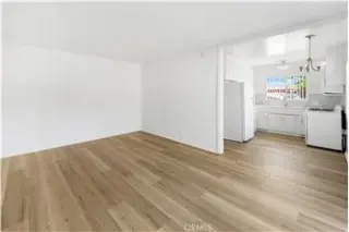 Rental property with 2 bedroom and 1 bathroom in Burbank