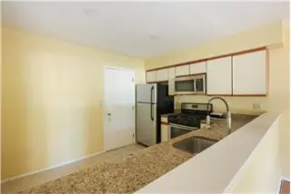 Rental property with 3 bedroom and 2.5 bathroom in Somerset