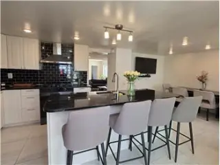 Rental property with 3 bedroom and 1 bathroom in Bayonne