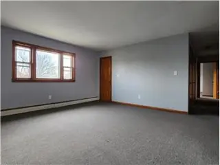 Rental property with 3 bedroom and 1 bathroom in South Hackensack
