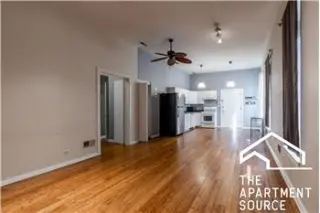 Rental property with 1 bedroom and 1 bathroom in Chicago