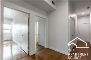 Rental property with 3 bedroom and 2 bathroom in Chicago