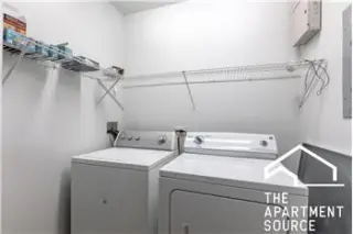 Rental property with 3 bedroom and 2 bathroom in Chicago