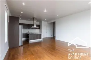Rental property with 3 bedroom and 2 bathroom in Chicago