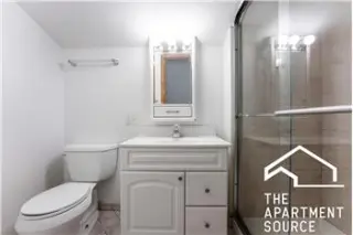 Rental property with 3 bedroom and 3 bathroom in Chicago