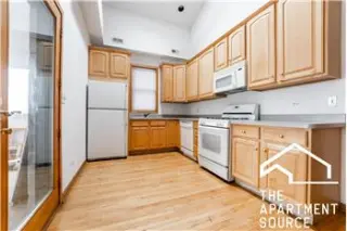 Rental property with 3 bedroom and 3 bathroom in Chicago