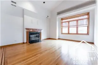 Rental property with 3 bedroom and 3 bathroom in Chicago