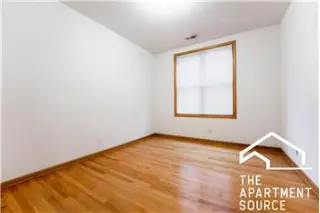 Rental property with 3 bedroom and 3 bathroom in Chicago