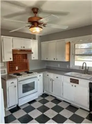 Rental property with 3 bedroom and 1 bathroom in Newburgh