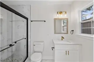 Rental property with 4 bedroom and 3 bathroom in Austin