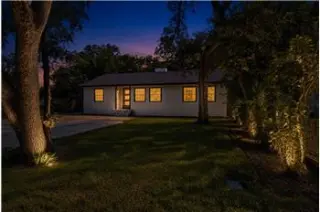 Rental property with 4 bedroom and 3 bathroom in Austin