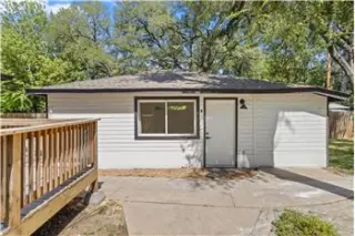 Rental property with 4 bedroom and 3 bathroom in Austin