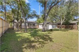 Rental property with 4 bedroom and 3 bathroom in Austin