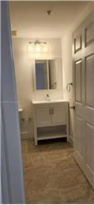 Rental property with 2 bedroom and 2 bathroom in Coral Gables