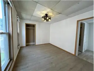 Rental property with 2 bedroom and 1.5 bathroom in Wheeling
