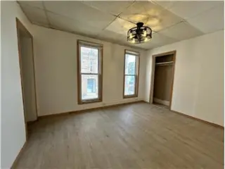 Rental property with 2 bedroom and 1.5 bathroom in Wheeling