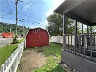 Rental property with 2 bedroom and 1.5 bathroom in Wheeling