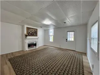 Rental property with 2 bedroom and 1.5 bathroom in Wheeling