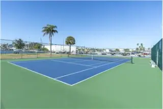 Rental property with 1 bedroom and 1.5 bathroom in Treasure Island