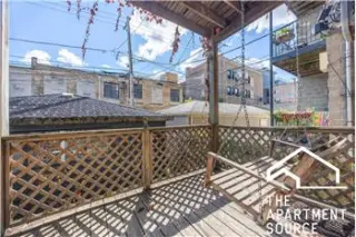 Rental property with 2 bedroom and 1 bathroom in Chicago