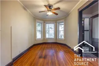 Rental property with 2 bedroom and 1 bathroom in Chicago
