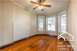 Rental property with 2 bedroom and 1 bathroom in Chicago