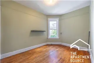 Rental property with 2 bedroom and 1 bathroom in Chicago