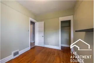 Rental property with 2 bedroom and 1 bathroom in Chicago