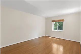 Rental property with 3 bedroom and 2 bathroom in Res
