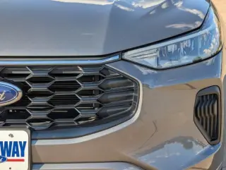 Ford Escape Hybrid 2023 ST-Line 4dr SUV