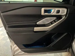 Ford Explorer 2023 Limited 4dr SUV