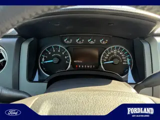 Ford F-150 2011 4x4 XLT 4dr SuperCrew Styleside 5.5 ft. SB