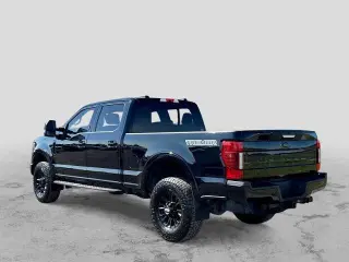Ford F-250 Super Duty 2020 4x4 Lariat 4dr Crew Cab 6.8 ft. SB Pickup