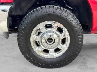 Ford F-250 Super Duty 2015 4x4 XLT 4dr Crew Cab 6.8 ft. SB Pickup