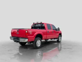 Ford F-250 Super Duty 2015 4x4 XLT 4dr Crew Cab 6.8 ft. SB Pickup