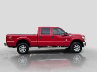 Ford F-250 Super Duty 2015 4x4 XLT 4dr Crew Cab 6.8 ft. SB Pickup