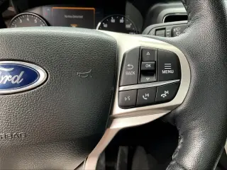 Ford Explorer 2023 AWD XLT 4dr SUV