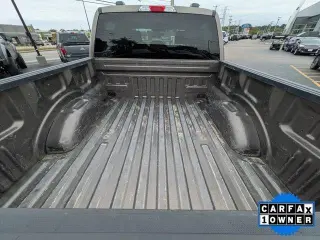 Ford F-150 2023 4x4 XL 4dr SuperCrew 5.5 ft. SB