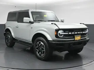 Ford Bronco 2023 4x4 Outer Banks 2dr SUV