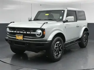 Ford Bronco 2023 4x4 Outer Banks 2dr SUV