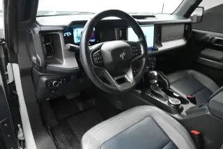 Ford Bronco 2023 4x4 Outer Banks 2dr SUV