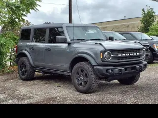 Ford Bronco 2024 4x4 Black Diamond 4dr SUV