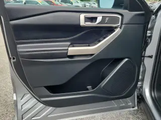 Ford Explorer 2023 XLT 4dr SUV