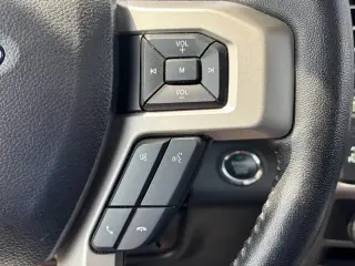 Ford F-150 2019 4x4 Lariat 4dr SuperCrew 5.5 ft. SB