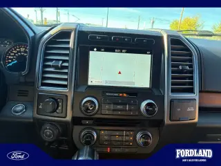 Ford F-150 2017 4x4 Limited 4dr SuperCrew 5.5 ft. SB