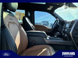 Ford F-150 2017 4x4 Limited 4dr SuperCrew 5.5 ft. SB