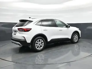 Ford Escape 2023 Active 4dr SUV