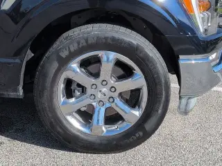 Ford F-150 2023 4x2 Lariat 4dr SuperCrew 5.5 ft. SB