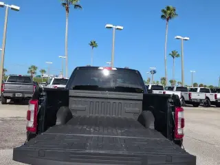 Ford F-150 2023 4x2 Lariat 4dr SuperCrew 5.5 ft. SB