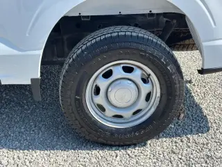 Ford F-150 2022 4x4 XL 4dr SuperCrew 5.5 ft. SB